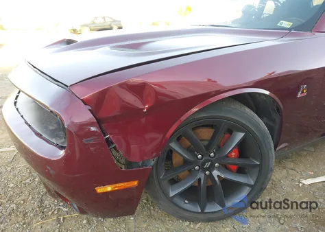 2019 Dodge Challenger R/T Scat Pack z USA, uszkodzony, nr VIN 2C3CDZFJ3KH741154